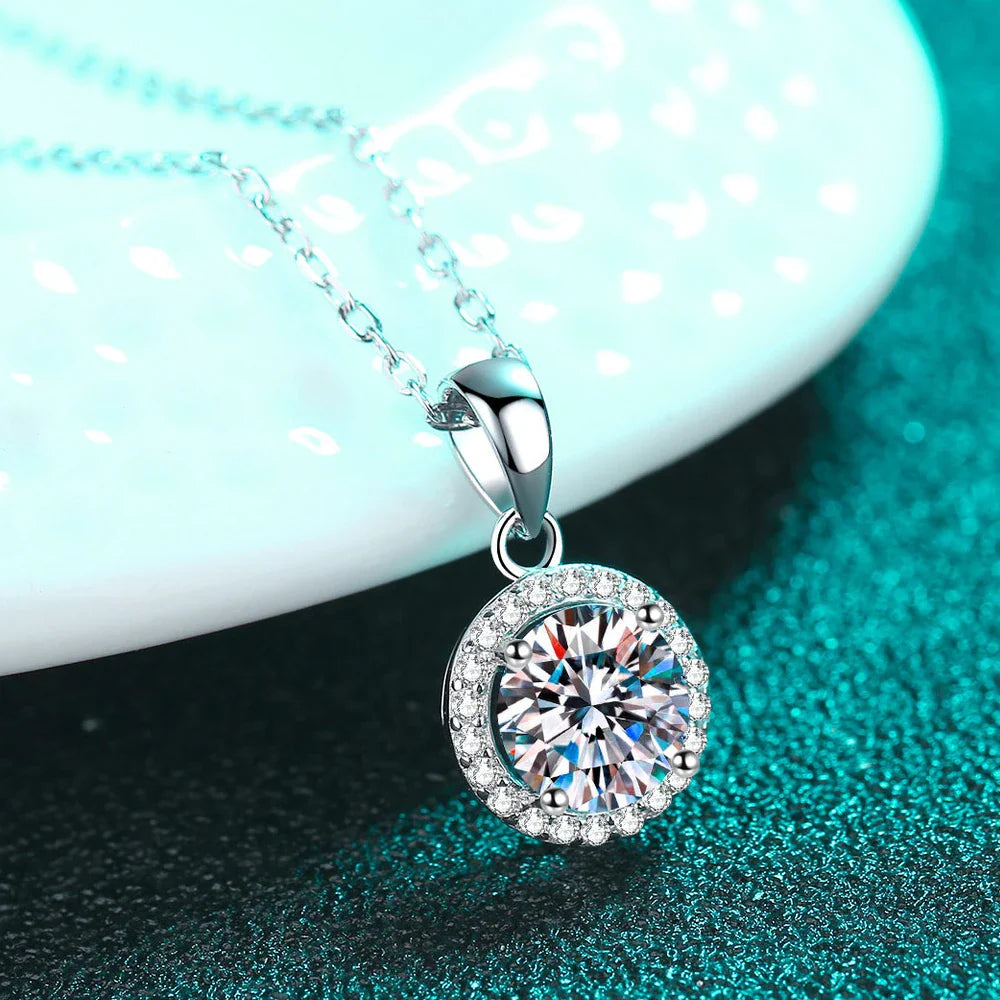 1CT Moissanite Diamond Pendant Necklace for Women-2