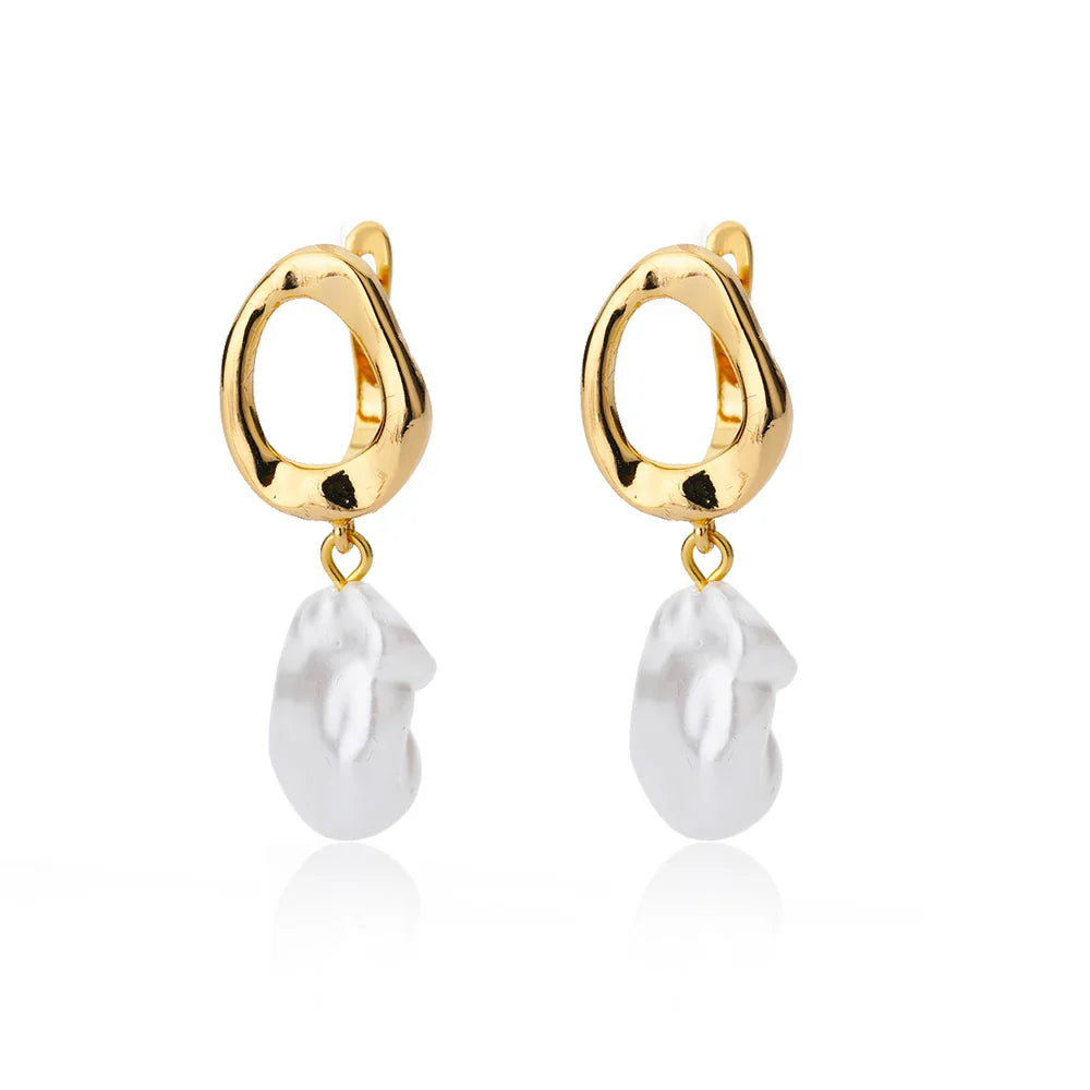 Minimalist Star Hoop Earrings for Everyday Elegance-10