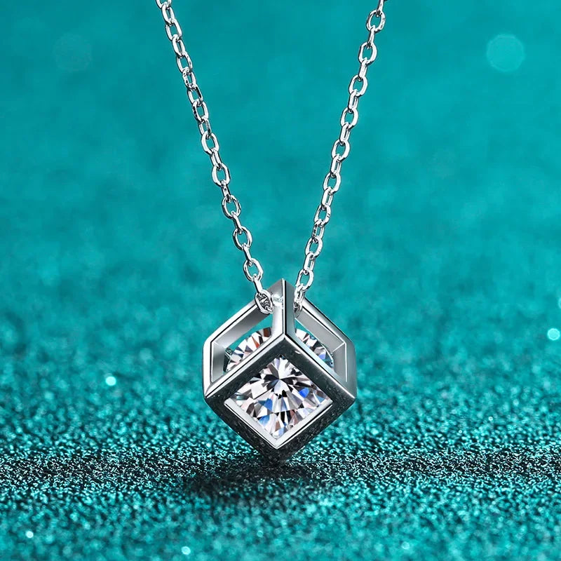 S925 Sterling Silver 1CT Moissanite Square Pendant Necklace-4