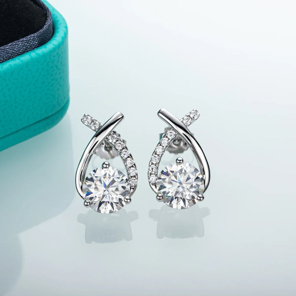 4 CTTW D Color Moissanite Stud Earrings-1