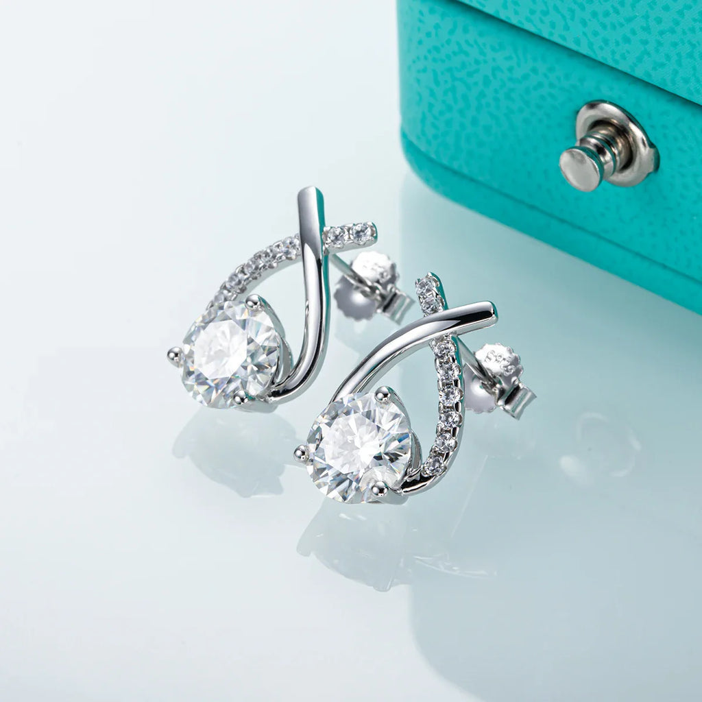 4 CTTW D Color Moissanite Stud Earrings-2